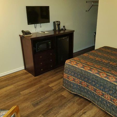 Battlefords Inn North Battleford Εξωτερικό φωτογραφία