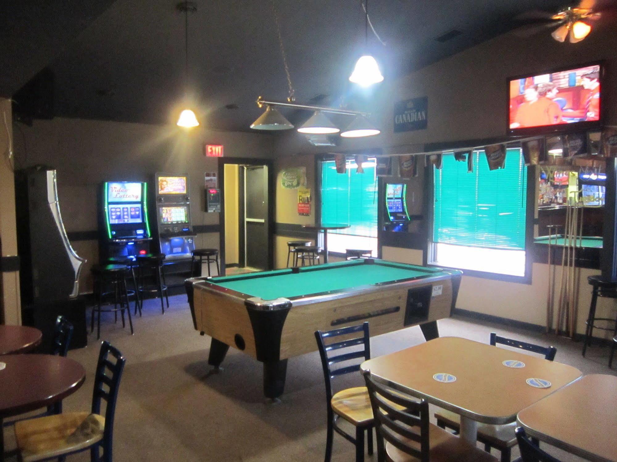 Battlefords Inn North Battleford Εξωτερικό φωτογραφία