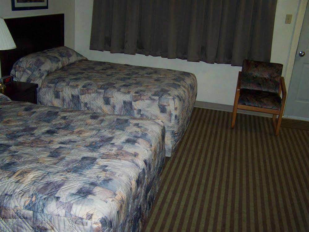 Battlefords Inn North Battleford Εξωτερικό φωτογραφία