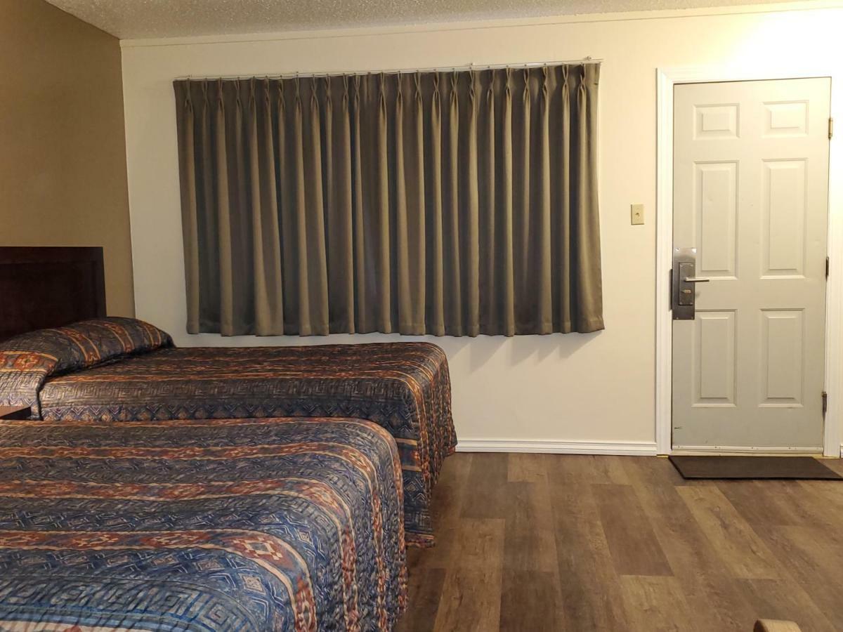 Battlefords Inn North Battleford Εξωτερικό φωτογραφία